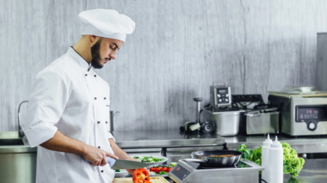 restauration-a-domicile-et-hygiene-alimentaire-min